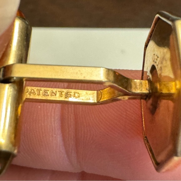 Vintage Krementz Octagon Cuff Links Gold Tone Engraved B Monogram Lucite Tips - Picture 7 of 13